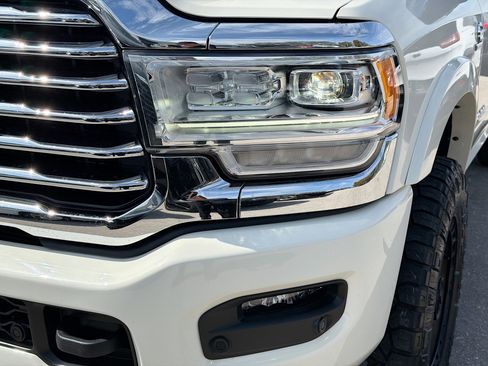 Used 2023 RAM 2500 Limited image 10