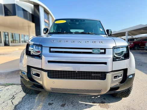Used 2023 Land Rover Defender 110 X-Dynamic SE AWD/4WD image 2