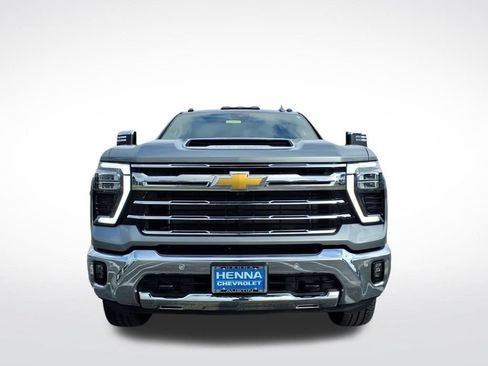 New 2026 Chevrolet Silverado 3500 LTZ w/ LTZ Plus Package AWD/4WD image 9