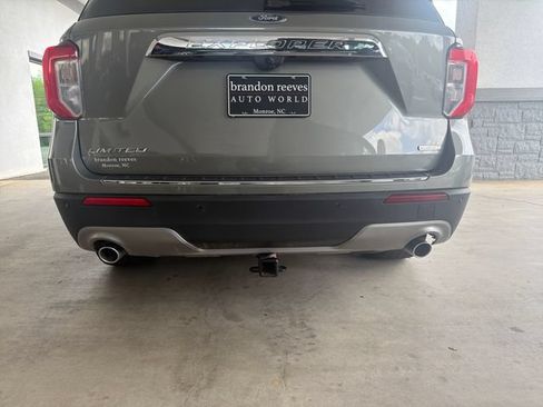 Used 2020 Ford Explorer Limited RWD image 26