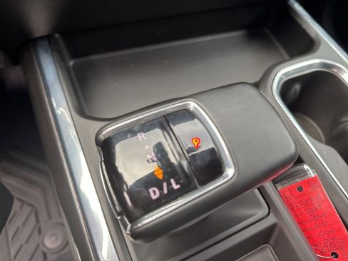 Certified 2024 Chevrolet Silverado 1500 LTZ image 25