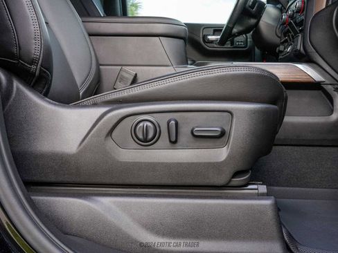 Used 2019 Chevrolet Silverado 1500 High Country w/ Technology Package image 52