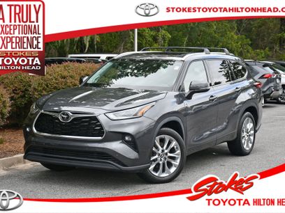 Used 2023 Toyota Highlander Limited
