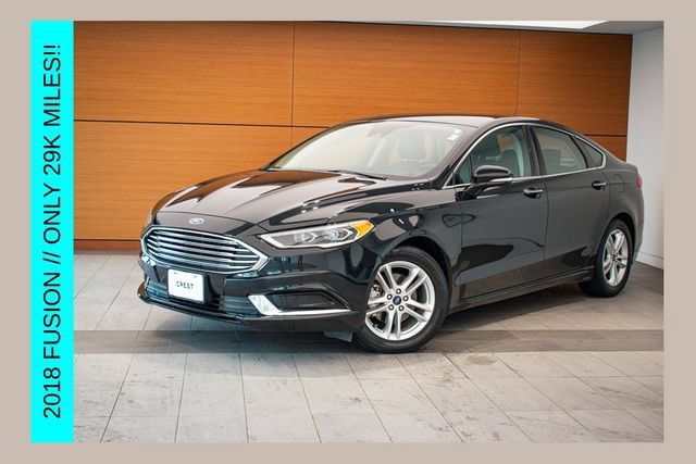 Used 2018 Ford Fusion SE w/ Fusion SE Technology Package FWD image 1