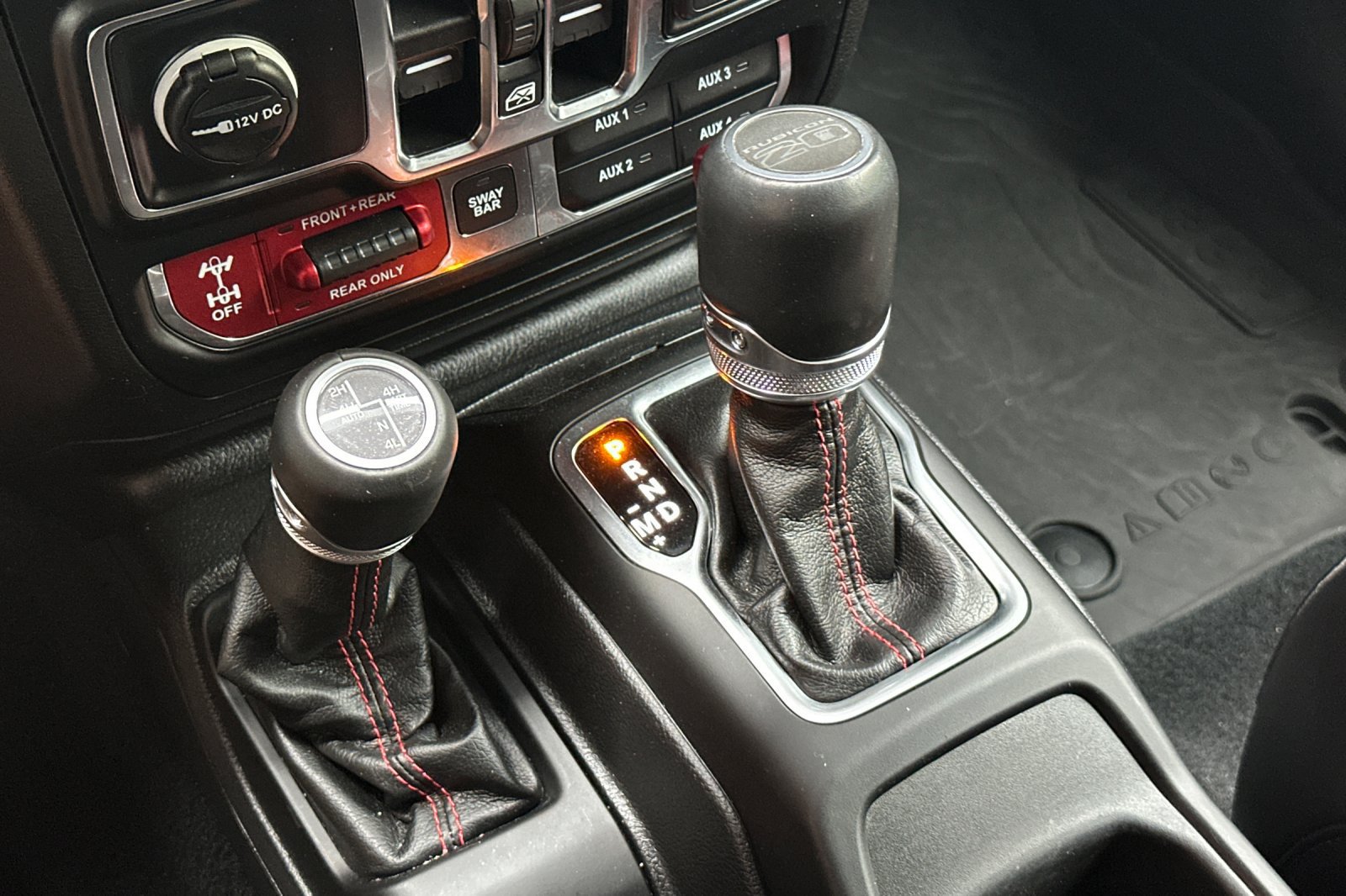 Used 2023 Jeep Wrangler Unlimited Rubicon 4xe AWD/4WD image 22