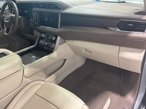 Used 2024 GMC Yukon Denali AWD/4WD image 54