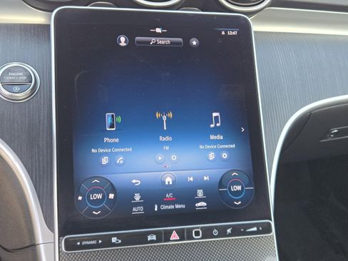 Used 2024 Mercedes-Benz C 300 Sedan image 9