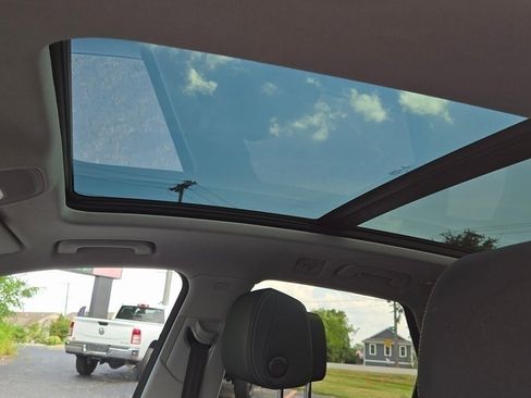 Used 2022 Audi Q5 2.0T Premium Plus image 22