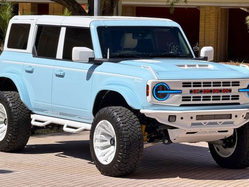 Used 2025 Ford Bronco Heritage Edition image 21
