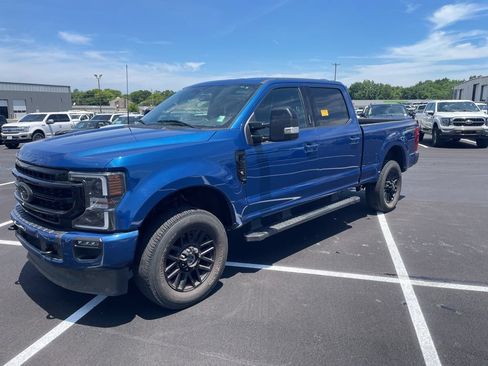 Used 2022 Ford F250 Lariat w/ Black Appearance Package AWD/4WD image 7