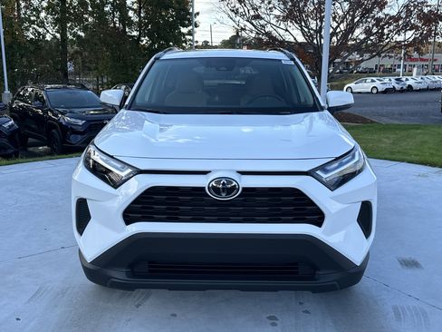 Certified 2025 Toyota RAV4 XLE image 3