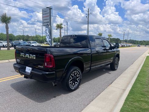 Certified 2025 RAM 2500 Limited AWD/4WD image 5