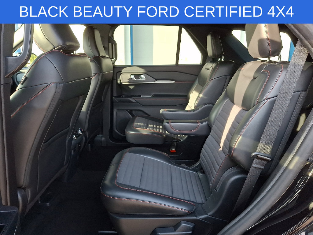 Used 2025 Ford Explorer ST-Line AWD/4WD image 10