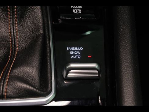 Used 2022 Jeep Compass Limited w/ Sun and Sound Group AWD/4WD image 29
