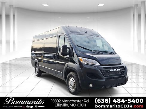 Used 2025 RAM ProMaster 3500 w/ Convenience Group image 1