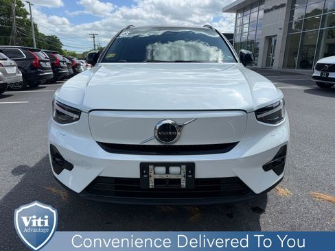 Certified 2023 Volvo XC40 Recharge Ultimate w/ Protection Package Premier AWD/4WD image 3