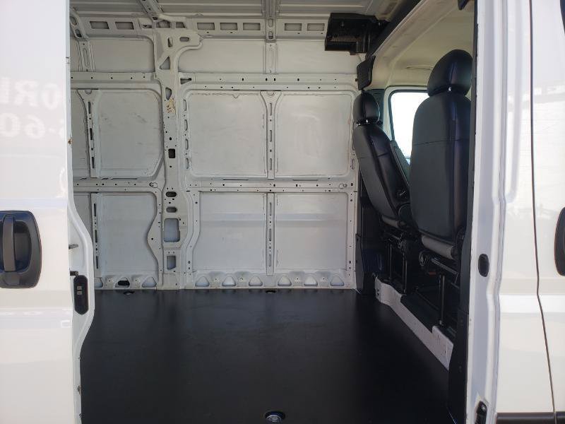 Used 2023 RAM ProMaster 2500 w/ Premium Convenience Group (B) FWD image 11