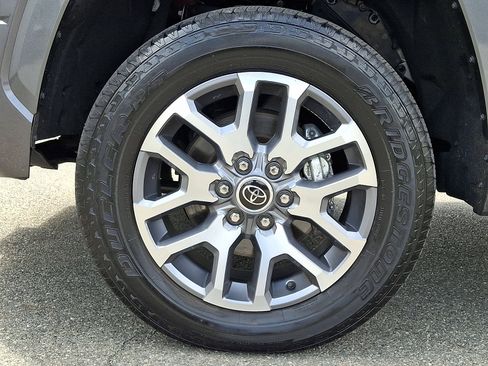 Used 2024 Toyota Tundra 1794 Edition AWD/4WD image 8