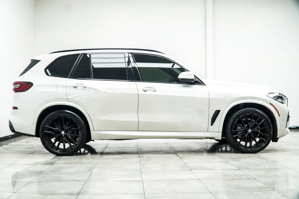Used 2022 BMW X5 sDrive40i w/ M Sport Package RWD image 8