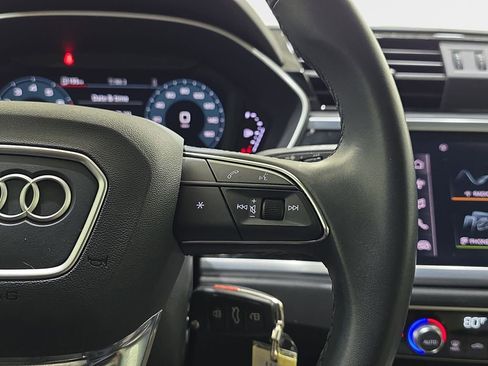 Used 2022 Audi Q3 2.0T Premium image 19