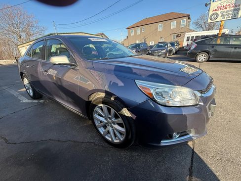 Used 2014 Chevrolet Malibu LT image 2