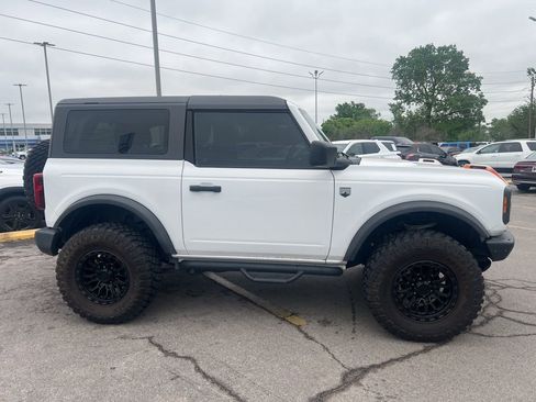 Used 2022 Ford Bronco Big Bend image 3