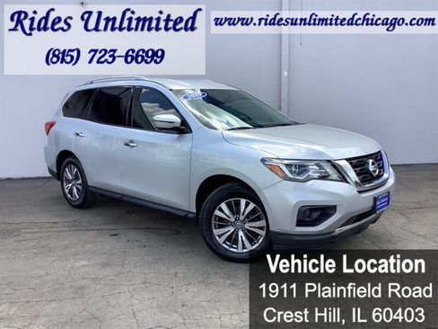 Used 2019 Nissan Pathfinder SL image 11