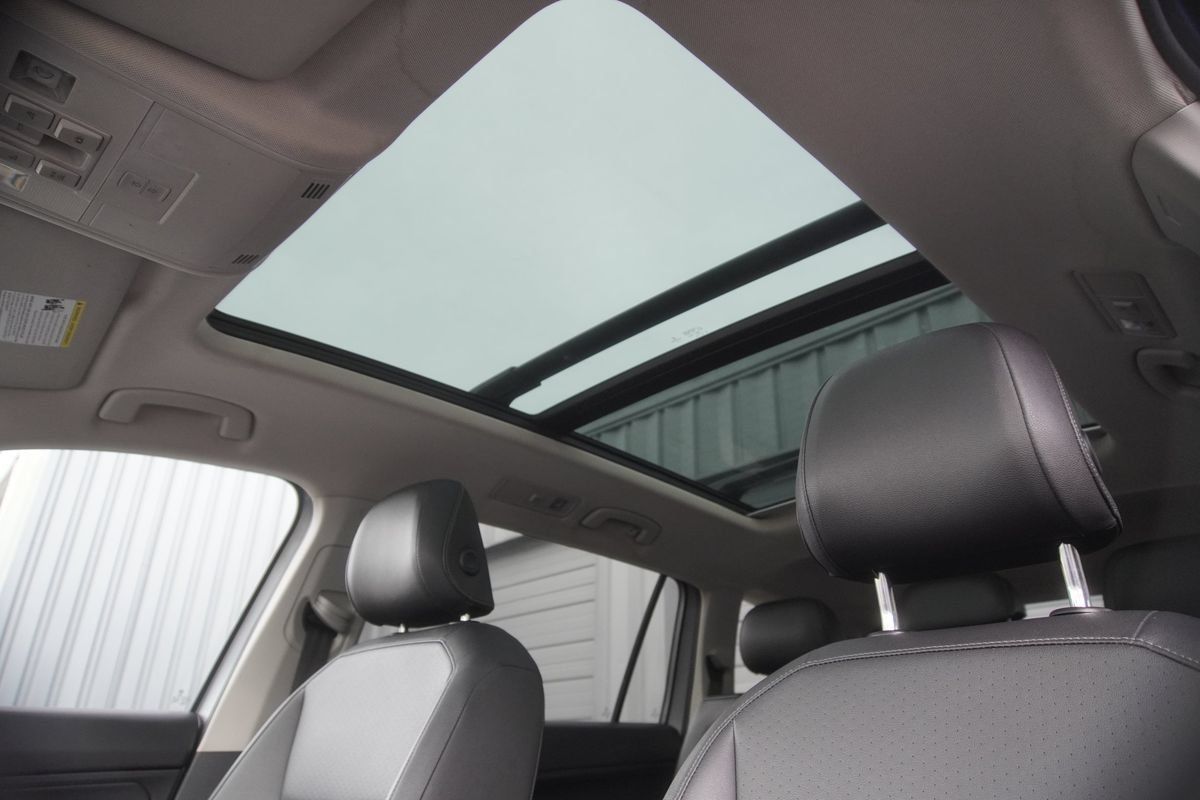 Used 2019 Volkswagen Tiguan SE w/ Panoramic Sunroof Package AWD/4WD image 20