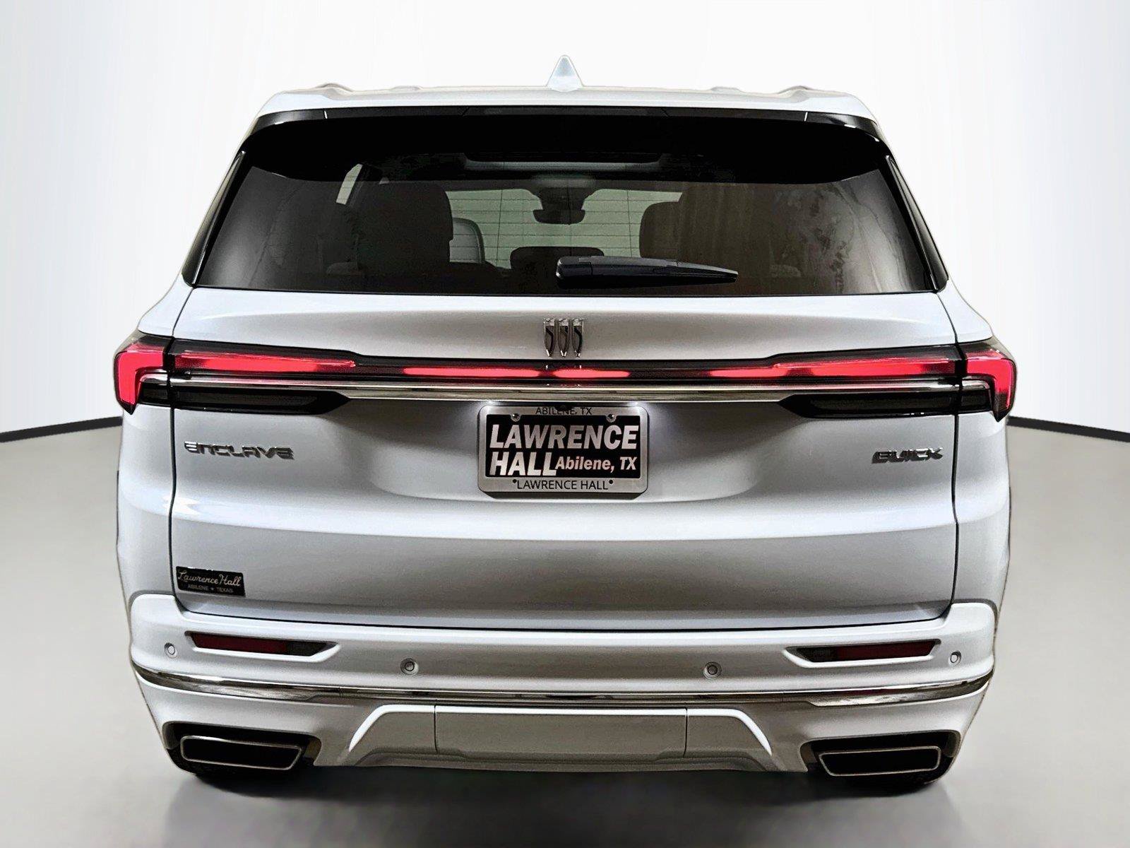 Used 2026 Buick Enclave Avenir w/ Super Cruise Package FWD image 5