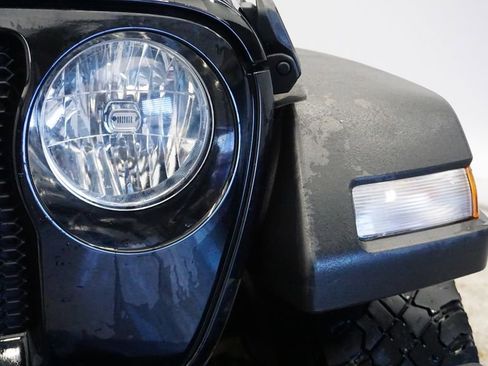 Certified 2019 Jeep Wrangler Unlimited Sport S image 12