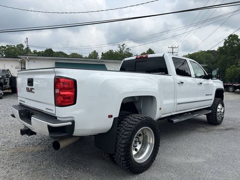Used 2015 GMC Sierra 3500 Denali w/ Duramax Plus Package AWD/4WD image 6