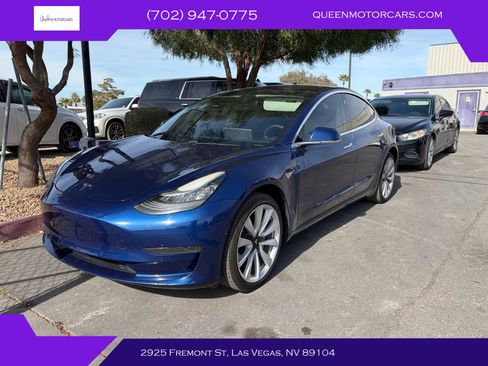 Used 2019 Tesla Model 3 Standard Range Plus image 1