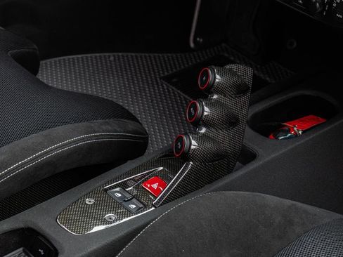 Used 2014 Ferrari 458 Speciale Coupe RWD image 52