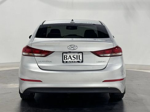 Used 2017 Hyundai Elantra Limited w/ Limited Tech Package 04 FWD image 12