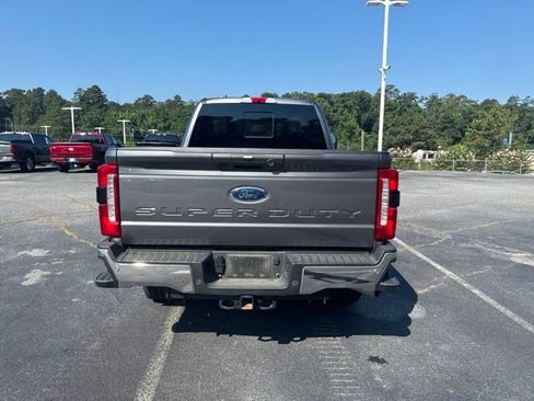 Used 2024 Ford F250 Lariat AWD/4WD image 5