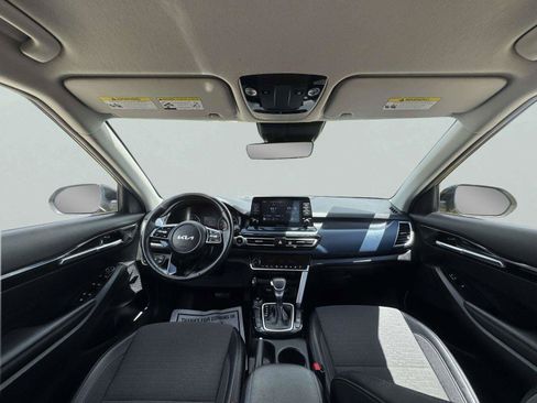 Used 2023 Kia Seltos S FWD image 48
