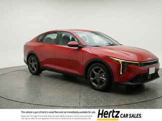 Used 2025 Kia K4 LXS video 1