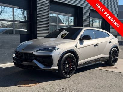 Used 2025 Lamborghini Urus SE