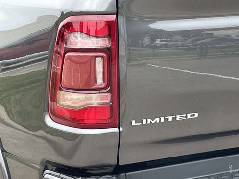 Used 2022 RAM 1500 Limited w/ Body Color Bumper Group AWD/4WD image 6