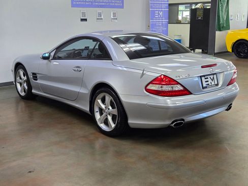 Used 2007 Mercedes-Benz SL 600 image 8