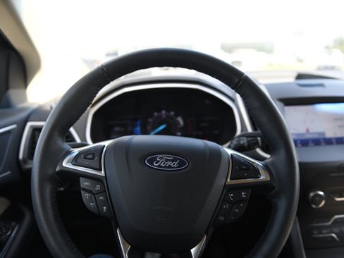 Used 2020 Ford Edge SEL w/ Convenience Package FWD image 22