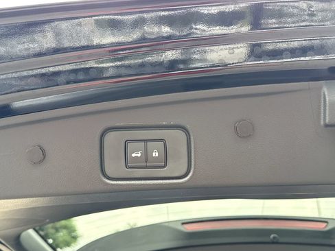 New 2026 Nissan Pathfinder Platinum FWD image 24