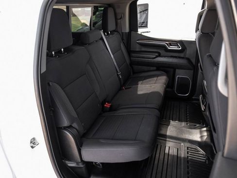 Used 2022 Chevrolet Silverado 1500 LT w/ Z71 Off-Road Package image 36