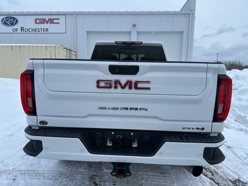 Used 2020 GMC Sierra 2500 AT4 w/ AT4 Premium Package image 4