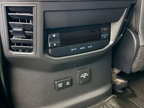 Used 2023 Toyota Sequoia Limited image 26