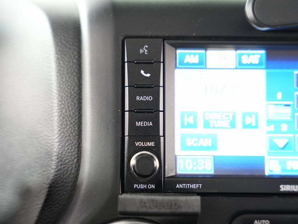 Used 2012 Jeep Wrangler Rubicon AWD/4WD image 22