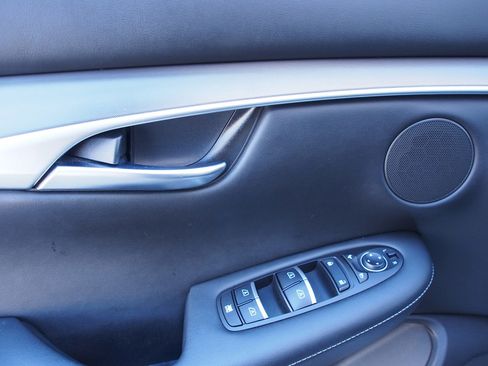 Used 2022 INFINITI QX50 Luxe image 19