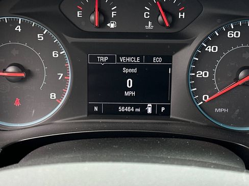 Used 2022 Chevrolet Traverse LS FWD image 35