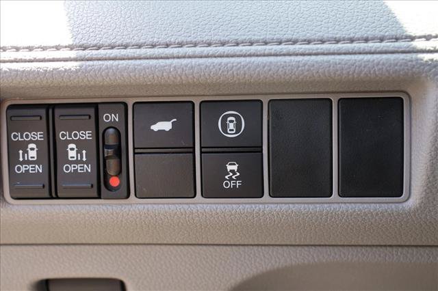 Used 2024 Honda Odyssey EX-L image 13