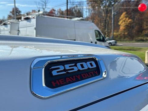 New 2024 RAM 2500 Tradesman w/ Chrome Appearance Group image 6